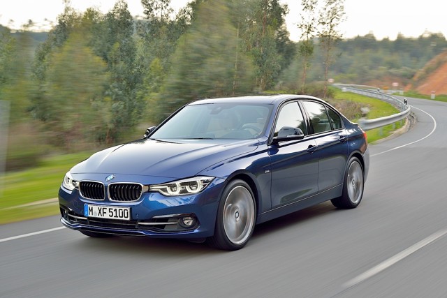 Bmw 3 Series Sedan foto 33