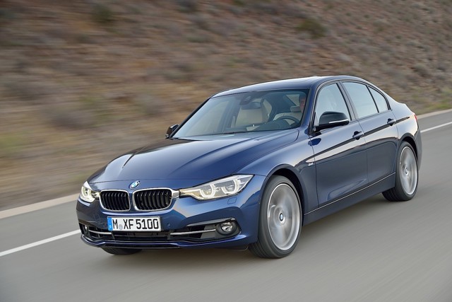 Bmw 3 Series Sedan foto 34