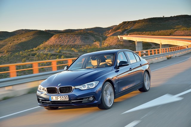 Bmw 3 Series Sedan foto 37