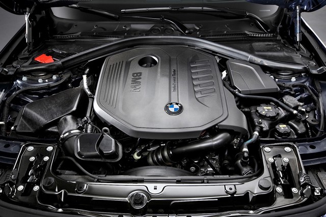 Bmw 3 Series Sedan foto 109