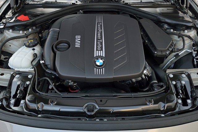 Bmw 3 Series Sedan foto 110