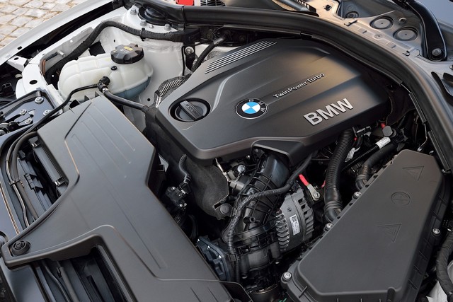 Bmw 3 Series Sedan foto 112