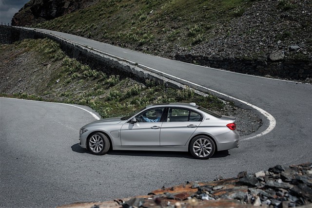 Bmw 3 Series Sedan foto 67