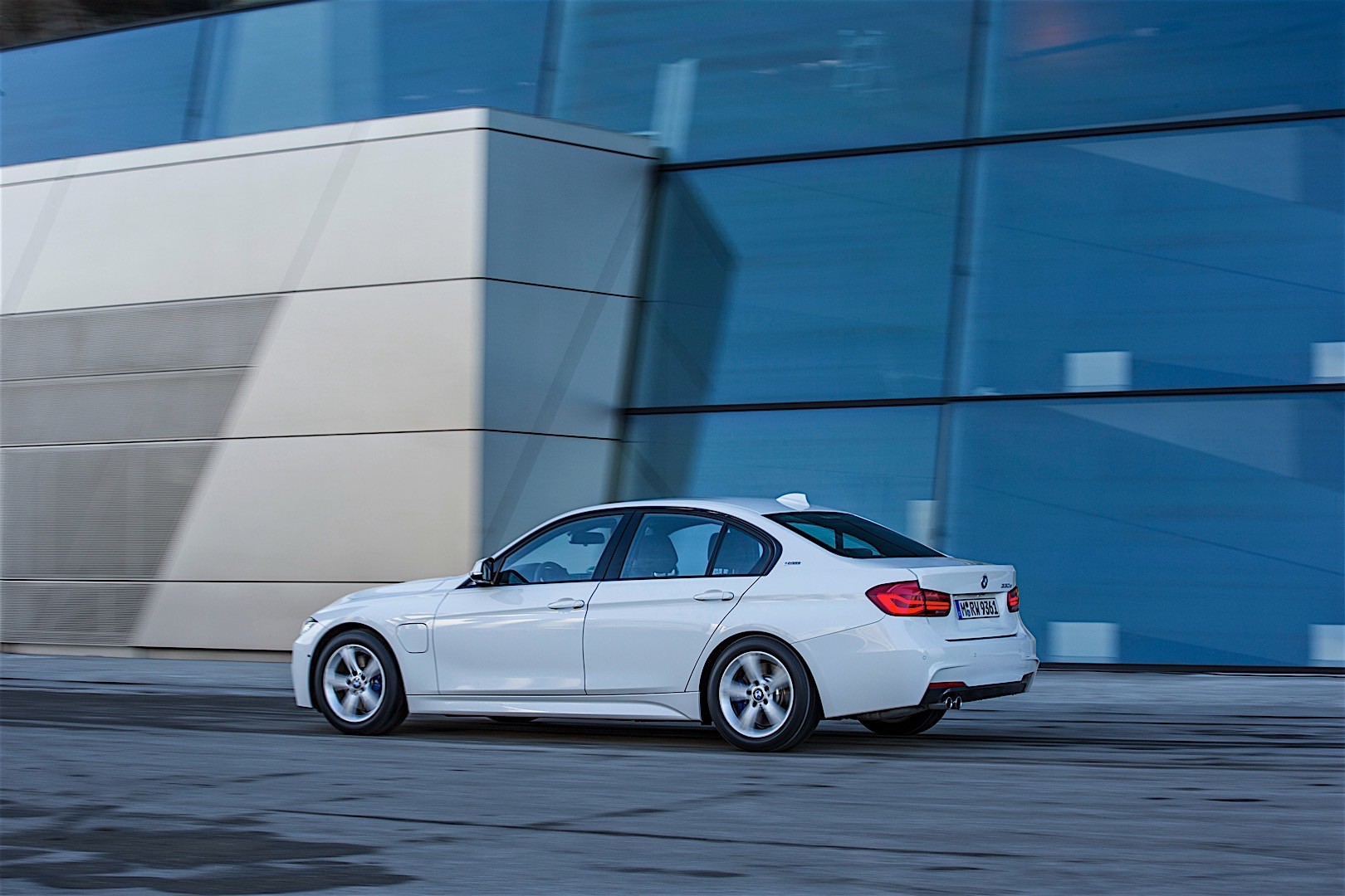 Bmw 3 Series Sedan photo 70