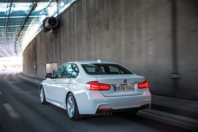 Bmw 3 Series Sedan foto 71