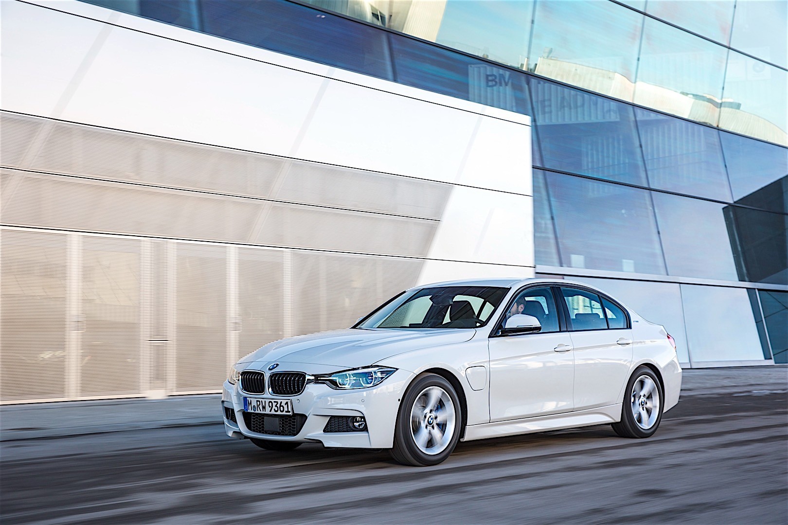 Bmw 3 Series Sedan photo 72