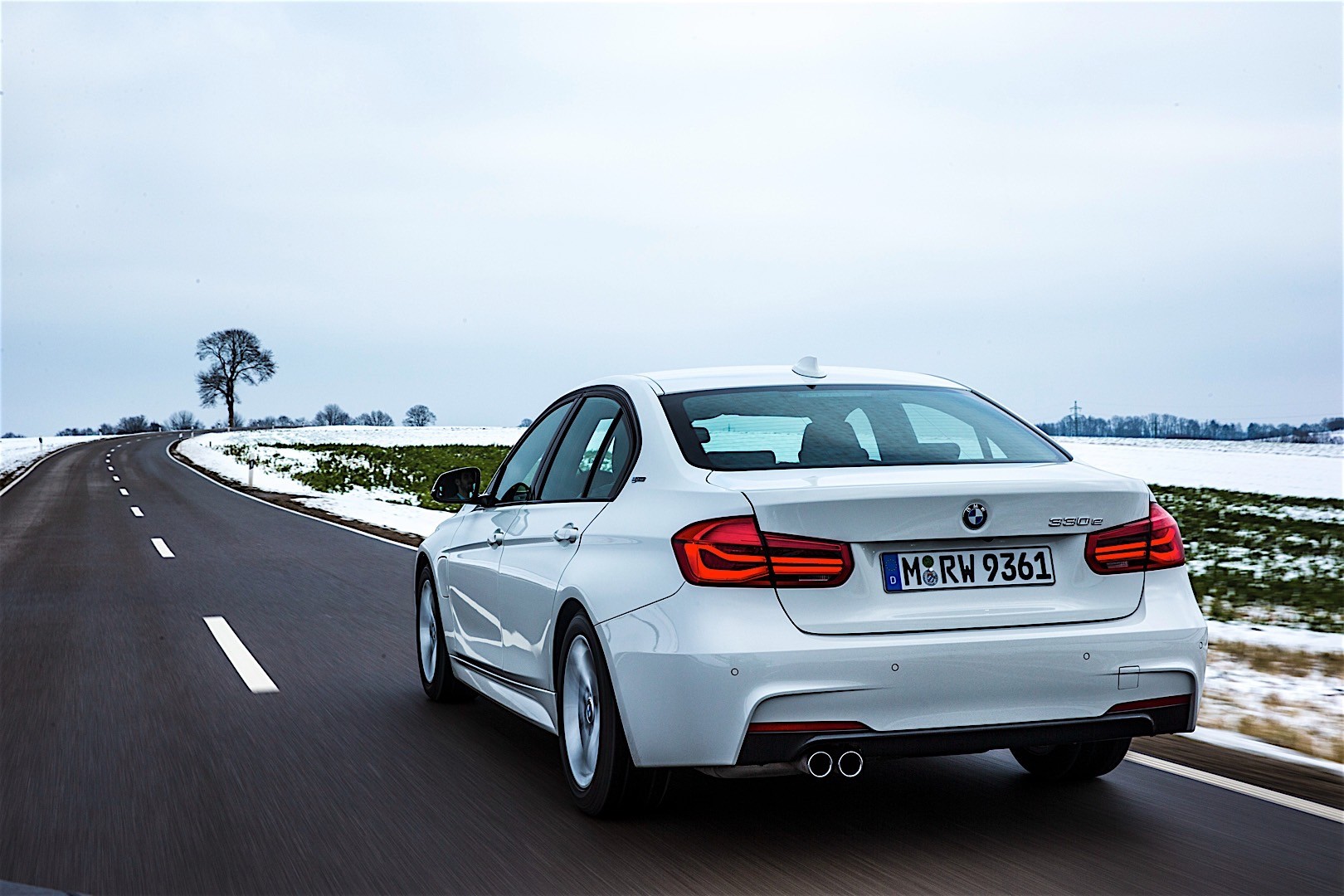 Bmw 3 Series Sedan photo 75