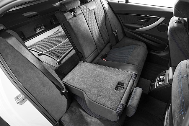 Bmw 3 Series Sedan foto 117