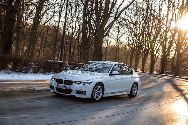 Bmw 3 Series Sedan foto 50