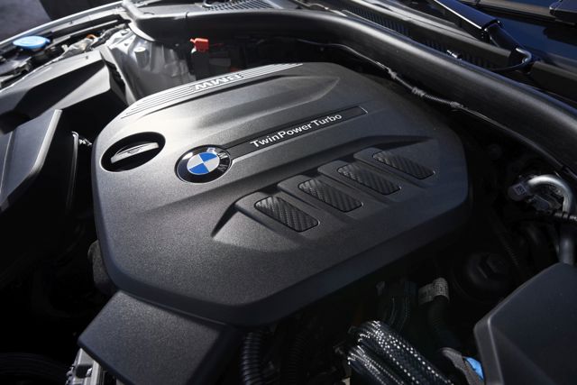 Bmw 3 Series Sedan Foto 244