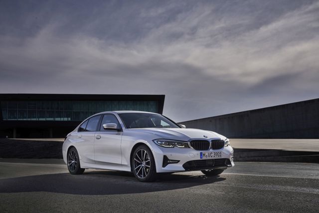 Bmw 3 Series Sedan Foto 82