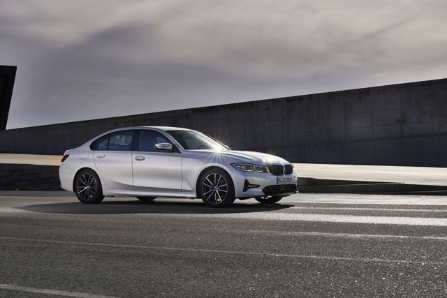 Bmw 3 Series Sedan Foto 83