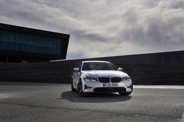 Bmw 3 Series Sedan Foto 84