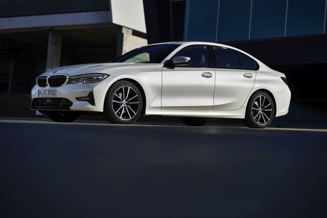 Bmw 3 Series Sedan Foto 85