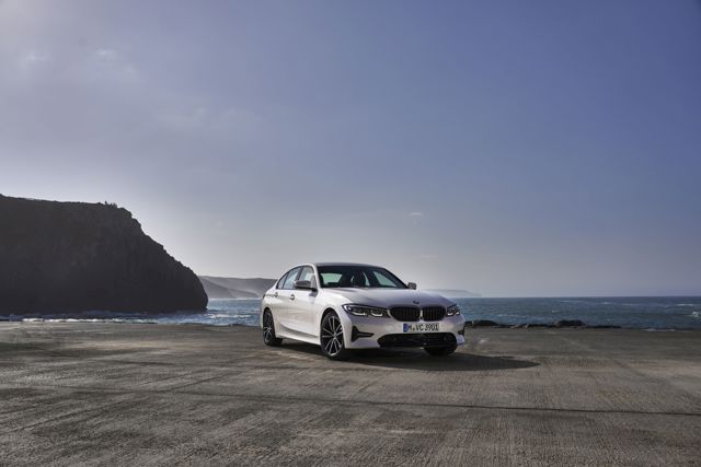 Bmw 3 Series Sedan Foto 89