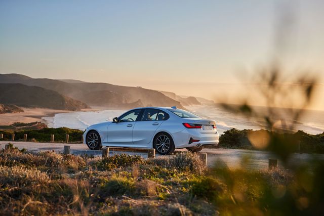 Bmw 3 Series Sedan Foto 104