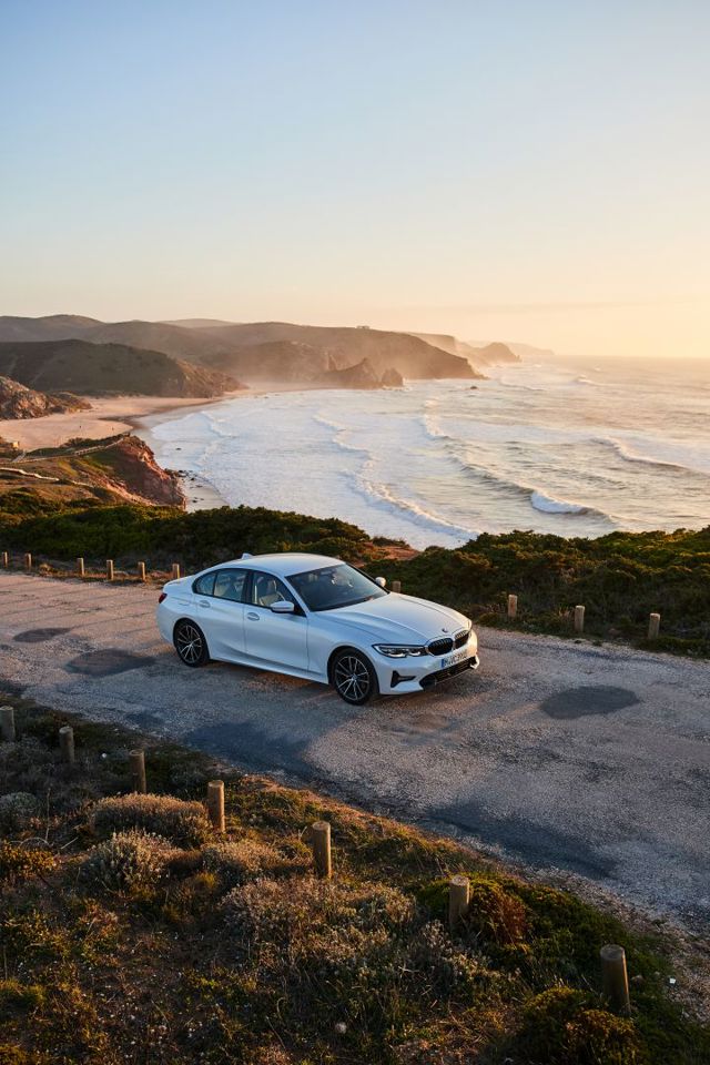 Bmw 3 Series Sedan Foto 105