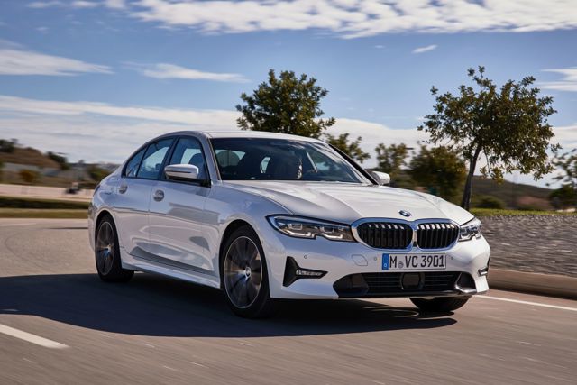 Bmw 3 Series Sedan Foto 114