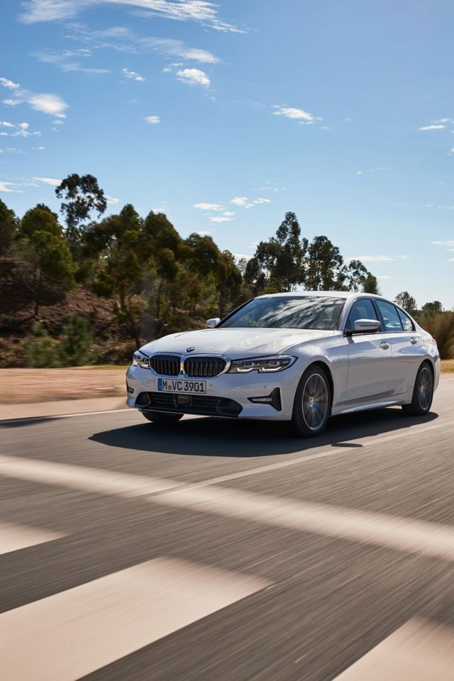 Bmw 3 Series Sedan Foto 116