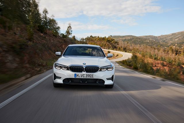 Bmw 3 Series Sedan Foto 121