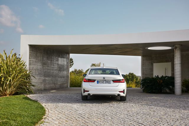 Bmw 3 Series Sedan Foto 128
