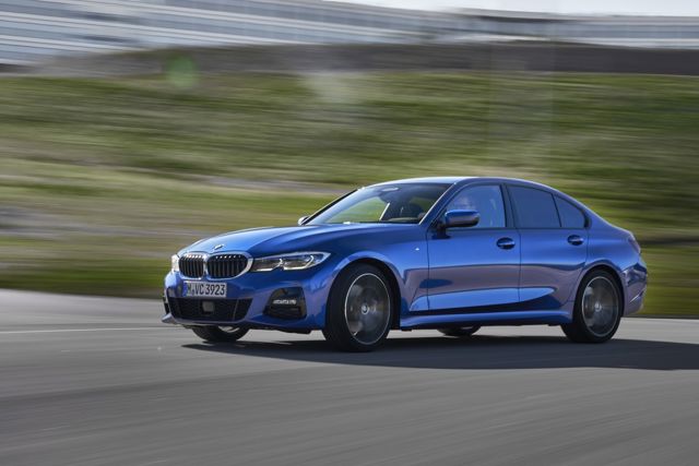 Bmw 3 Series Sedan Foto 146
