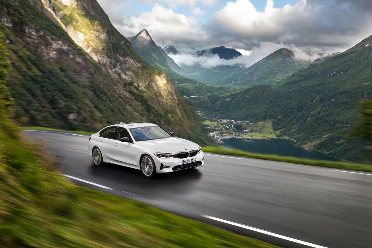 Bmw Bmw 3 Series Sedan