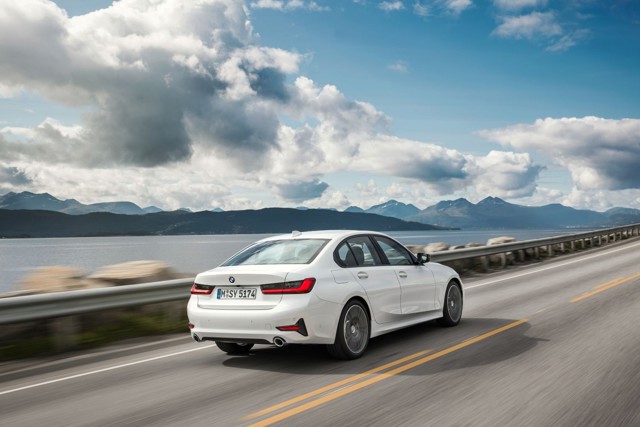 Bmw 3 Series Sedan Foto 4