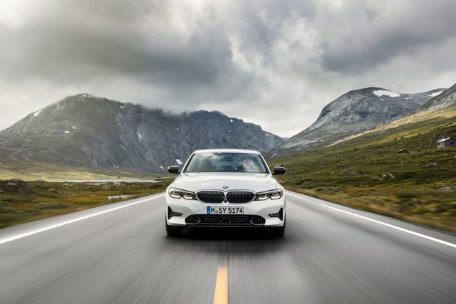 Bmw 3 Series Sedan Foto 5