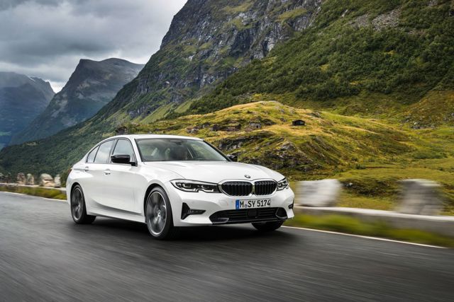 Bmw 3 Series Sedan Foto 7
