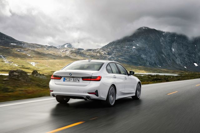 Bmw 3 Series Sedan Foto 9