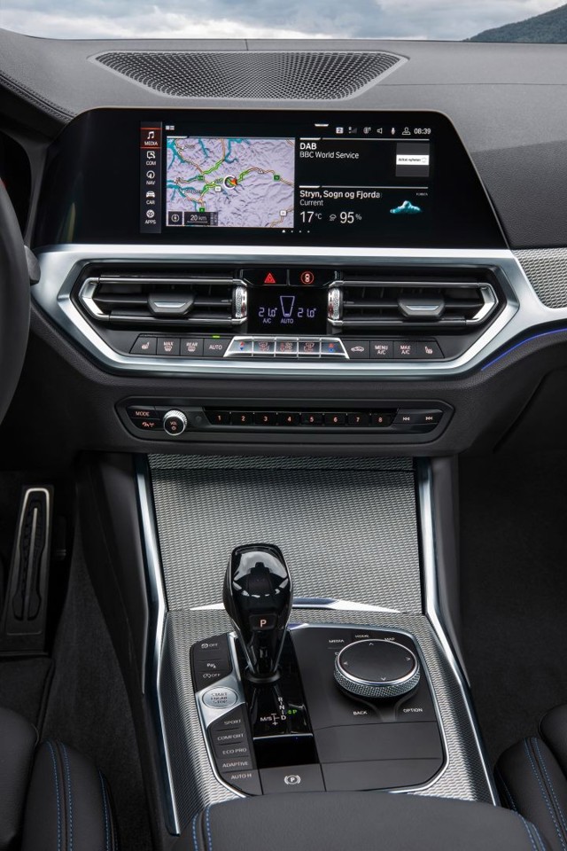 Bmw 3 Series Sedan Foto 218