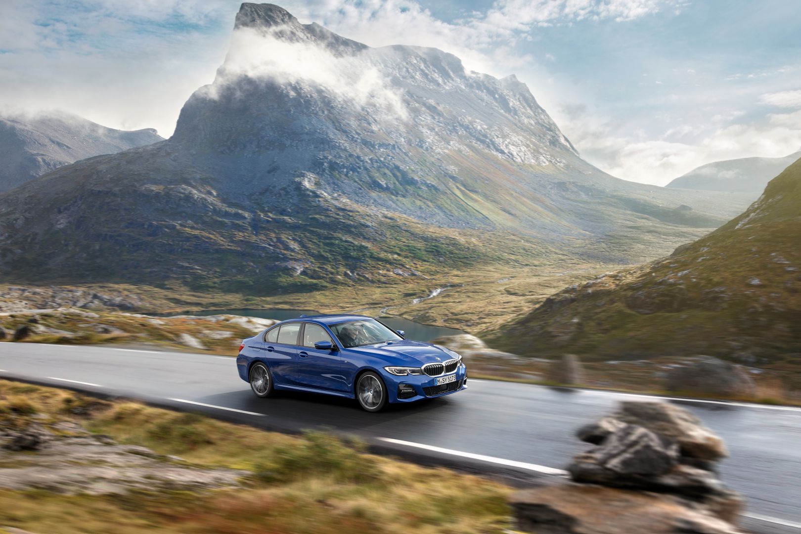 Bmw 3 Series Sedan photo 36