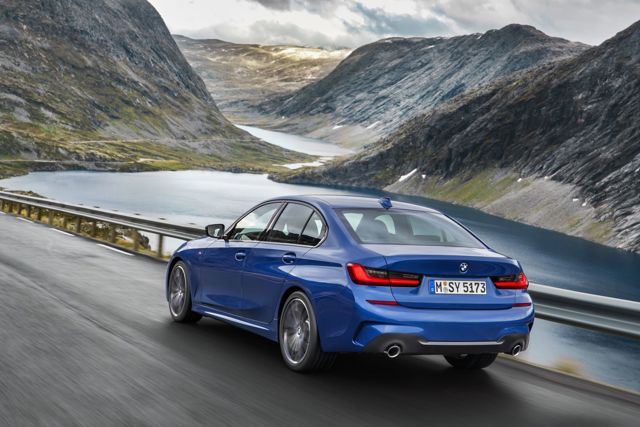 Bmw 3 Series Sedan Foto 41