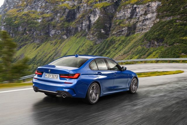 Bmw 3 Series Sedan Foto 48