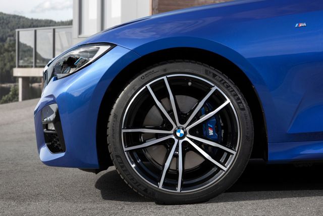 Bmw 3 Series Sedan Foto 62