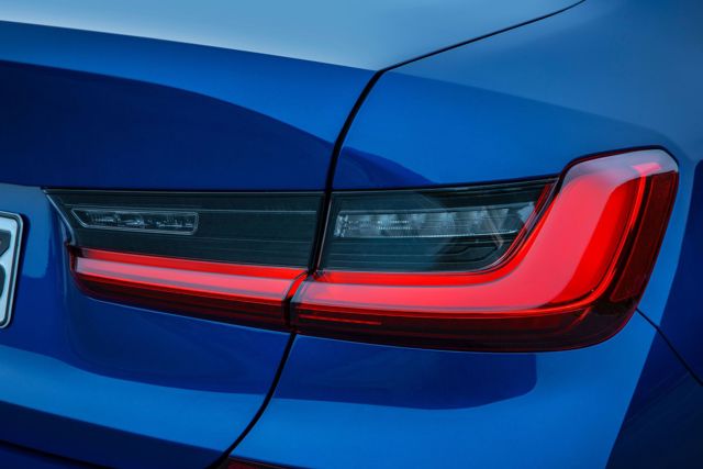 Bmw 3 Series Sedan Foto 68