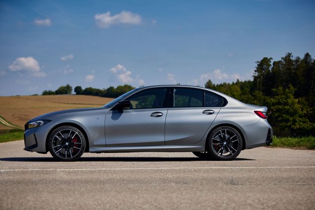 Bmw 3 Series Sedan Foto 165