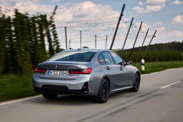 Bmw 3 Series Sedan Foto 169