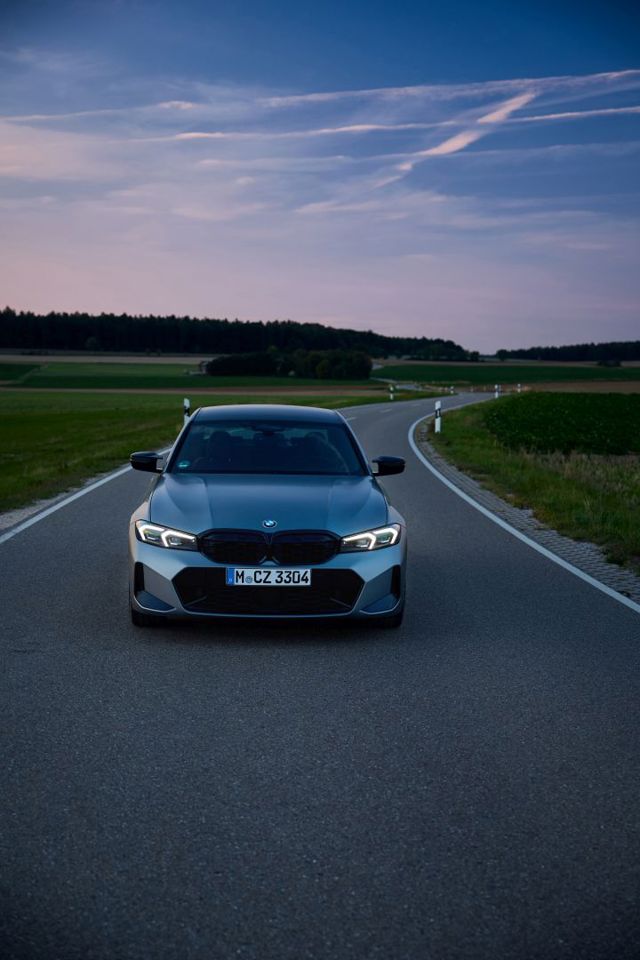 Bmw 3 Series Sedan Foto 179