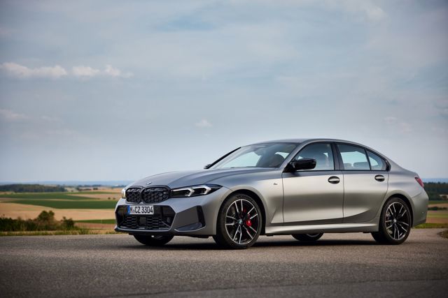 Bmw 3 Series Sedan Foto 183