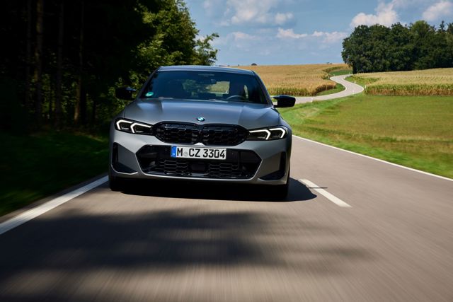 Bmw 3 Series Sedan Foto 189