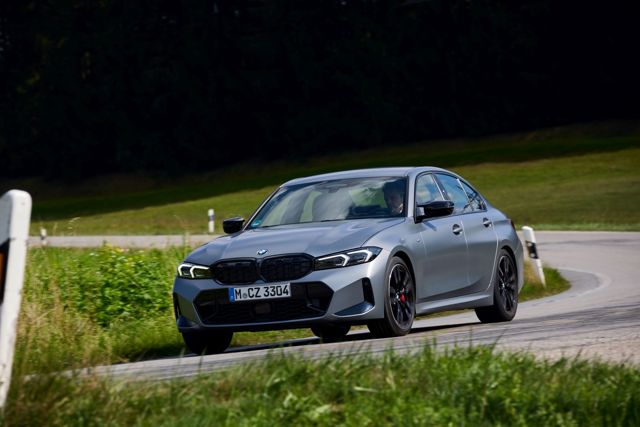 Bmw 3 Series Sedan Foto 193