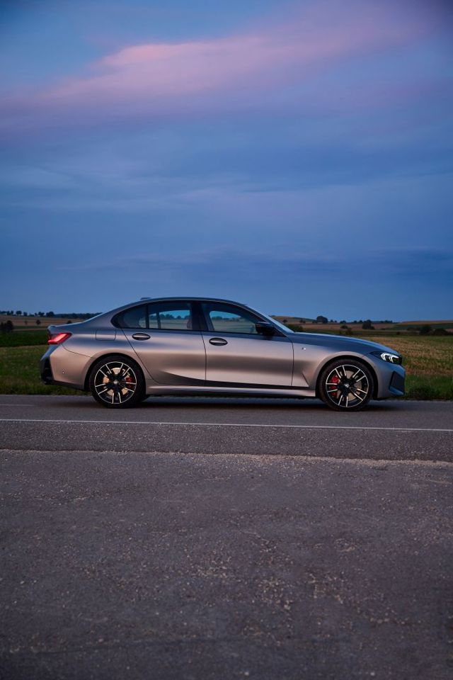Bmw 3 Series Sedan Foto 198