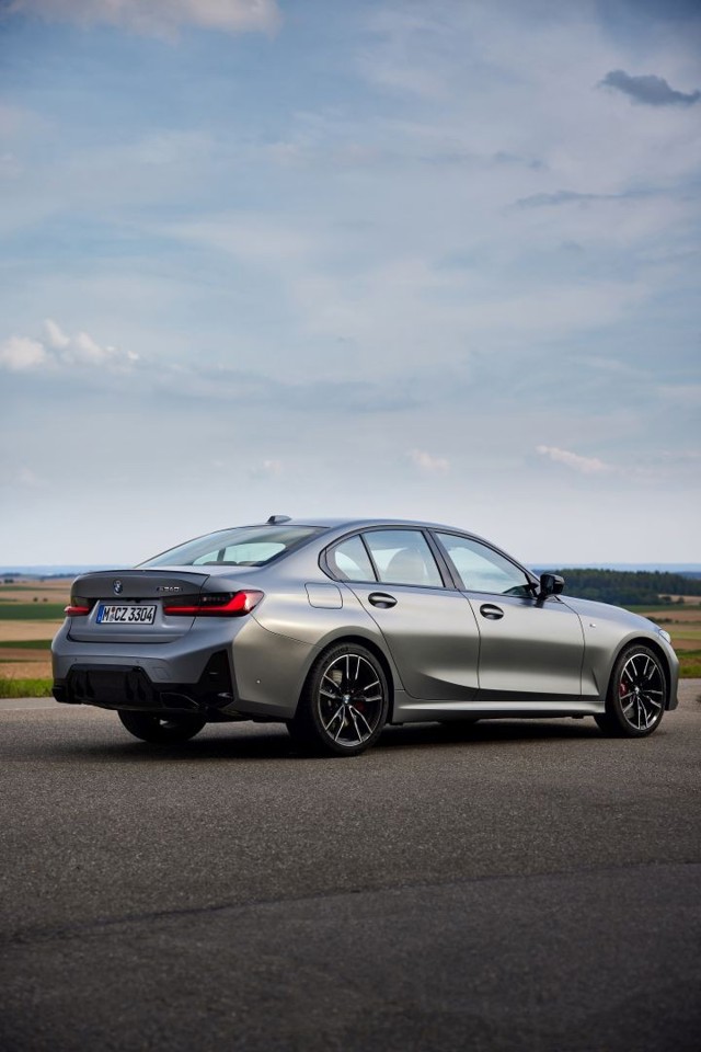 Bmw 3 Series Sedan Foto 199
