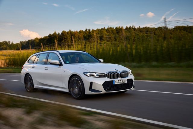 Bmw 3 Series Touring photo 84