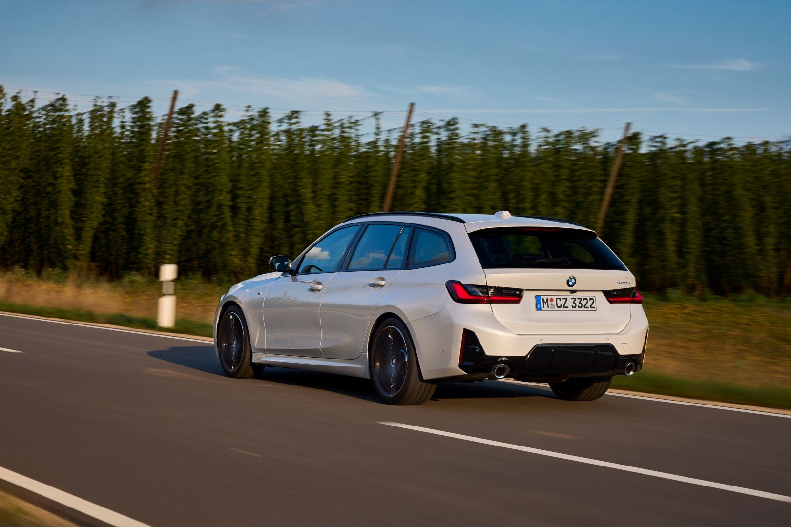 Bmw 3 Series Touring photo 87