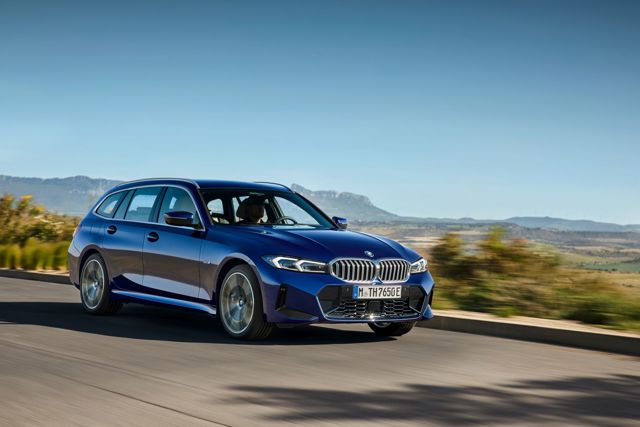 Bmw 3 Series Touring photo 1