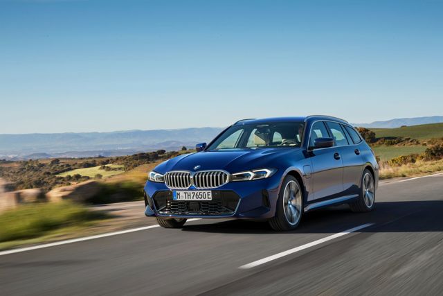 Bmw 3 Series Touring photo 5