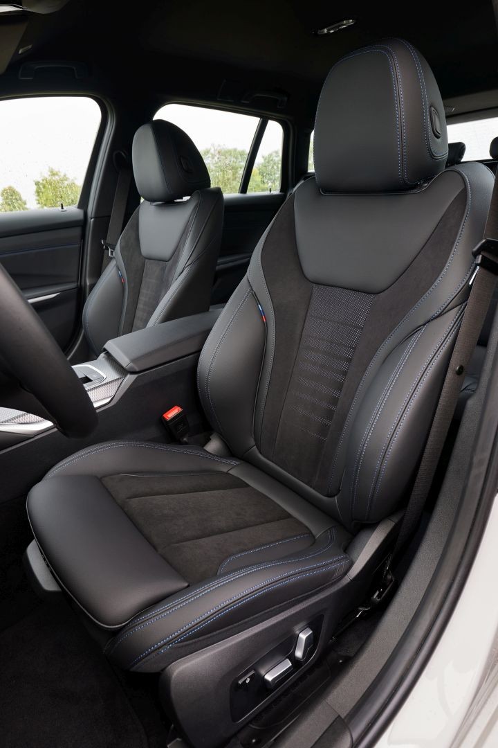 Bmw 3 Series Touring photo 102